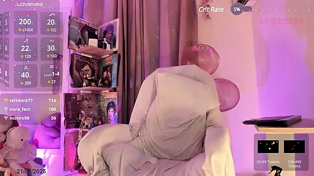Snapshot of BarbieVenus chatting on 02-21-25, 11:11 BarbieVenus online show from 02-21-25, 11:11