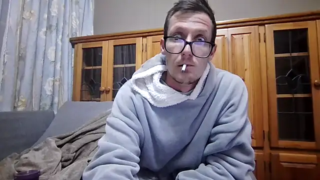 Snapshot of TheSouthernKing chatting on 05-25-26, 09:46 TheSouthernKing online show from 05-25-26, 09:46