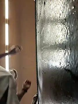 miicheele32 online show from 11-03-25, 02:28