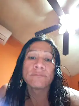 miicheele32 online show from 11-11-25, 07:36