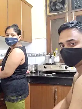 IND COUPLE1 online show from 02-19-25, 01:50