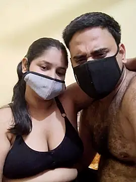 Snapshot of IND_COUPLE1 chatting on 03-25-26, 04:28 IND COUPLE1 online show from 03-25-26, 04:28