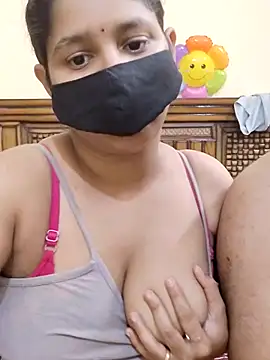 IND COUPLE1 online show from 03-07-25, 07:05