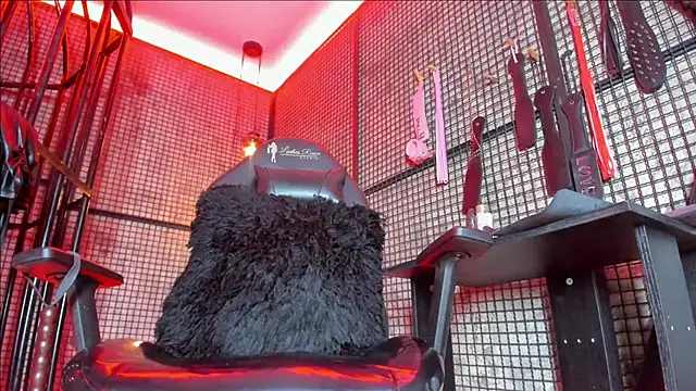 NAILAHARD online show from 02-21-26, 02:52