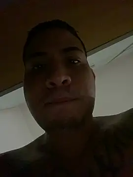 Juanes432 online show from 02-13-26, 04:45