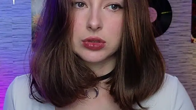 Snapshot of GloriaElmer chatting on 01-23-25, 11:26 GloriaElmer online show from 01-23-25, 11:26