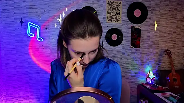 Snapshot of GloriaElmer chatting on 01-31-25, 06:57 GloriaElmer online show from 01-31-25, 06:57