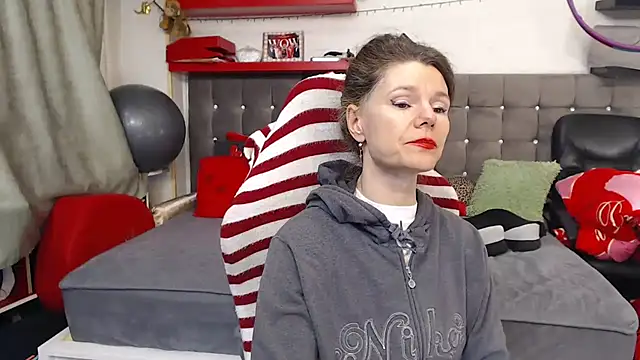 kellyterapy online show from 02-04-26, 06:14