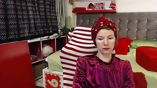 kellyterapy online show from 12-19-25, 03:10