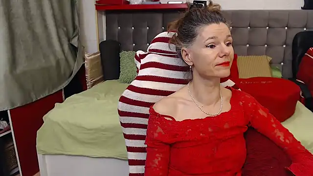 kellyterapy online show from 11-28-25, 09:37