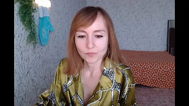 Snapshot of Athena_Richards chatting on 02-14-25, 03:15 Athena Richards online show from 02-14-25, 03:15