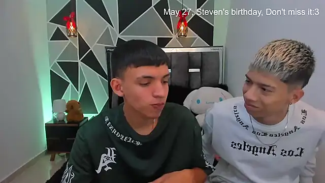 Snapshot of Juan_Nd_Steven chatting on 05-16-26, 02:54 Juan Nd Steven online show from 05-16-26, 02:54