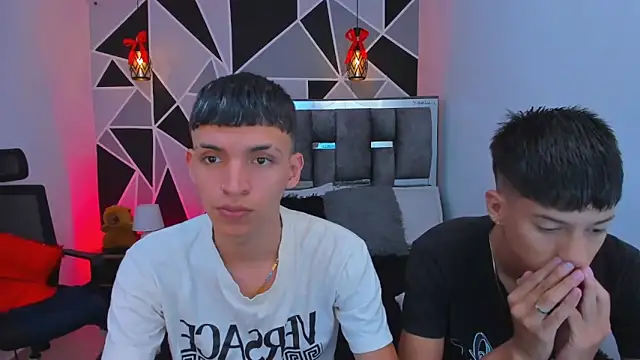 Juan Nd Steven online show from 03-11-26, 03:22