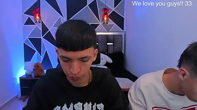 Snapshot of Juan_Nd_Steven chatting on 06-02-26, 10:48 Juan Nd Steven online show from 06-02-26, 10:48
