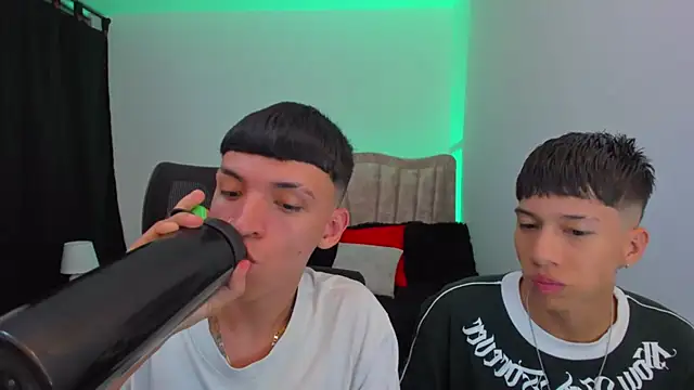 Juan Nd Steven online show from 10-03-25, 04:14