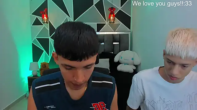 Snapshot of Juan_Nd_Steven chatting on 06-11-26, 01:49 Juan Nd Steven online show from 06-11-26, 01:49