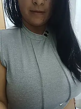  Angelinaandrade  online show from 07-14-26, 01:16