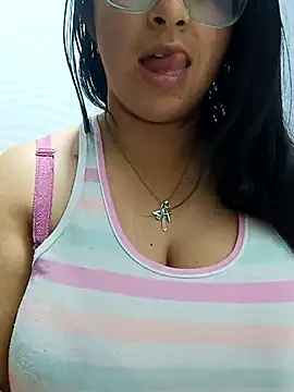  Angelinaandrade  online show from 02-22-26, 12:13