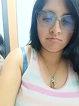  Angelinaandrade  online show from 10-30-25, 01:26