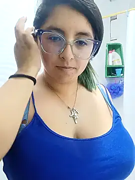  Angelinaandrade  online show from 11-11-25, 01:22