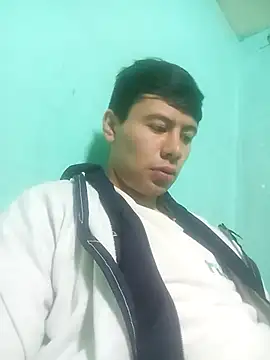 Snapshot of hotie7tvn chatting on 03-22-25, 12:46 hotie7tvn online show from 03-22-25, 12:46