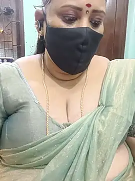Snapshot of ashikaa_r chatting on 05-25-26, 05:44 ashikaa r online show from 05-25-26, 05:44