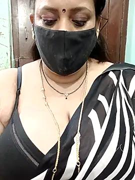 ashikaa r online show from 11-24-25, 01:22