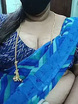 Snapshot of ashikaa_r chatting on 05-29-26, 06:03 ashikaa r online show from 05-29-26, 06:03
