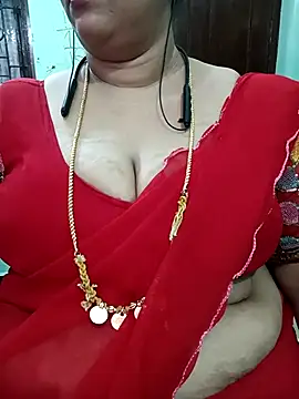 Snapshot of ashikaa_r chatting on 05-08-26, 08:51 ashikaa r online show from 05-08-26, 08:51