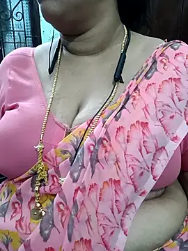 Snapshot of ashikaa_r chatting on 05-03-26, 08:34 ashikaa r online show from 05-03-26, 08:34