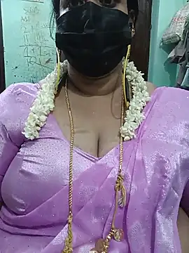 Snapshot of ashikaa_r chatting on 05-18-26, 08:24 ashikaa r online show from 05-18-26, 08:24
