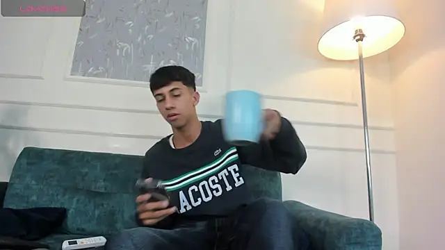 Lucian Davi online show from 02-18-25, 12:06