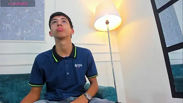 Lucian Davi online show from 10-10-25, 04:08
