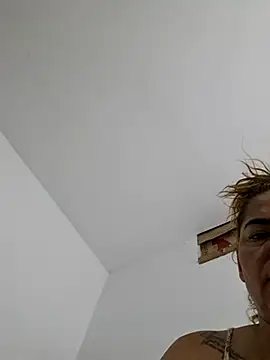 Snapshot of mirand_zackyx chatting on 09-14-25, 02:23 mirand zackyx online show from 09-14-25, 02:23