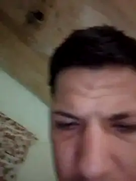 Snapshot of Alonsomadeira chatting on 03-10-26, 05:44 Alonsomadeira online show from 03-10-26, 05:44