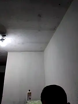 Snapshot of Alonsomadeira chatting on 03-14-26, 02:28 Alonsomadeira online show from 03-14-26, 02:28