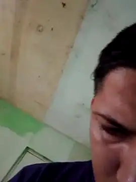 Snapshot of Alonsomadeira chatting on 02-13-26, 06:19 Alonsomadeira online show from 02-13-26, 06:19