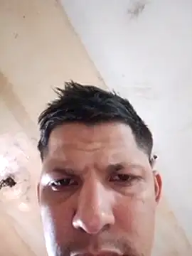 Snapshot of Alonsomadeira chatting on 03-09-26, 12:25 Alonsomadeira online show from 03-09-26, 12:25