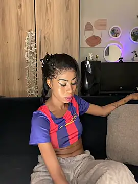 Snapshot of Dime-__ chatting on 06-11-26, 10:40 Dime- online show from 06-11-26, 10:40
