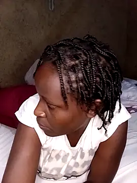 pretty prickle online show from 11-19-25, 02:17