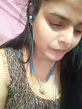 Snapshot of Hot_Pakhi chatting on 02-21-25, 06:37 Hot Pakhi online show from 02-21-25, 06:37