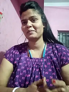 Snapshot of Hot_Pakhi chatting on 02-13-25, 11:28 Hot Pakhi online show from 02-13-25, 11:28