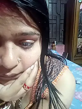 Snapshot of Hot_Pakhi chatting on 02-05-25, 06:13 Hot Pakhi online show from 02-05-25, 06:13