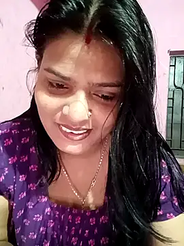 Snapshot of Hot_Pakhi chatting on 02-15-25, 04:58 Hot Pakhi online show from 02-15-25, 04:58