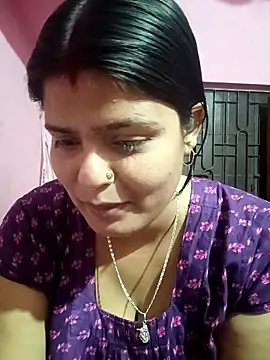 Snapshot of Hot_Pakhi chatting on 02-19-25, 03:06 Hot Pakhi online show from 02-19-25, 03:06