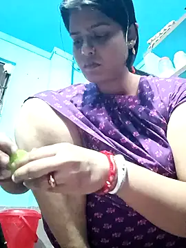 Snapshot of Hot_Pakhi chatting on 01-28-25, 11:28 Hot Pakhi online show from 01-28-25, 11:28