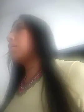 Snapshot of luisa16xxx chatting on 02-11-26, 07:36 luisa16xxx online show from 02-11-26, 07:36