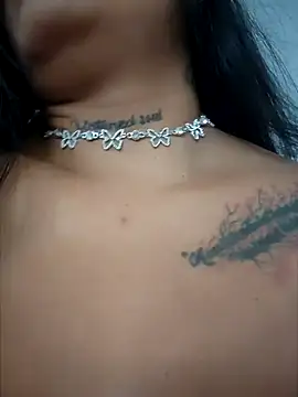 Snapshot of luisa16xxx chatting on 02-13-26, 07:36 luisa16xxx online show from 02-13-26, 07:36