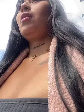 Snapshot of luisa16xxx chatting on 12-24-24, 03:47 luisa16xxx online show from 12-24-24, 03:47