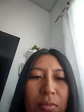luisa16xxx online show from 05-13-26, 09:00
